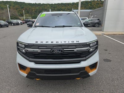 2025 Ford Expedition Tremor 4x4
