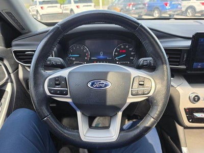 2023 Ford Explorer XLT 4WD