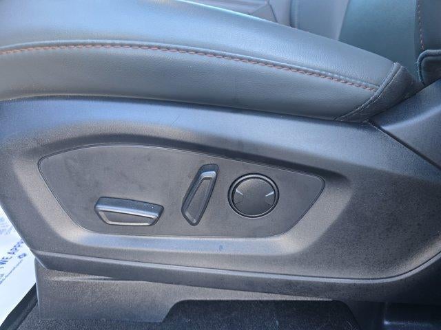 2025 Ford Explorer Active RWD