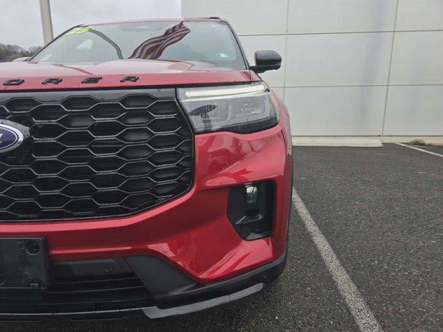 2025 Ford Explorer ST-Line 4WD