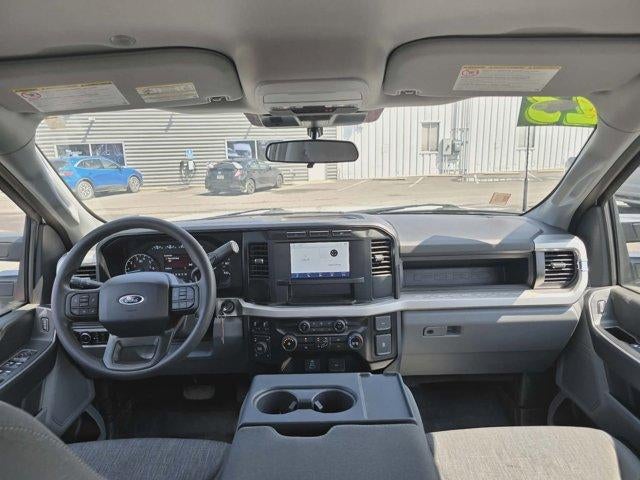 2023 Ford Super Duty F-350 SRW XL 4WD Crew Cab 6.75' Box