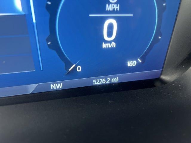 2025 Ford Super Duty F-350 DRW LARIAT 4WD Crew Cab 8' Box