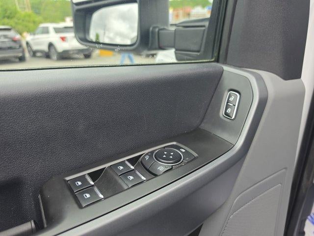 2024 Ford Super Duty F-450 DRW XLT 4WD Crew Cab 8' Box