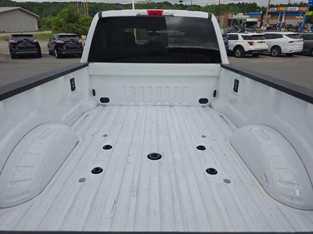 2024 Ford Super Duty F-450 DRW XLT 4WD Crew Cab 8' Box