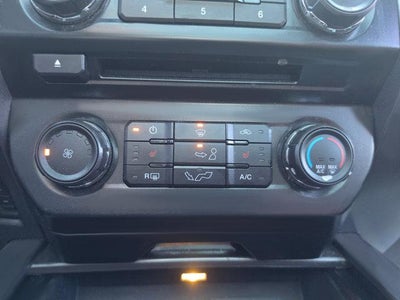 2016 Ford F-150 4WD SuperCrew 5-1/2 Ft Box XLT