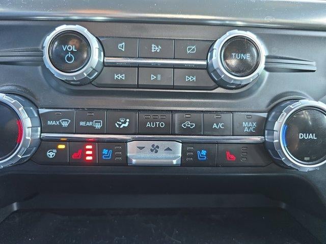 2023 Ford F-150 LARIAT 4WD SuperCrew 5.5' Box