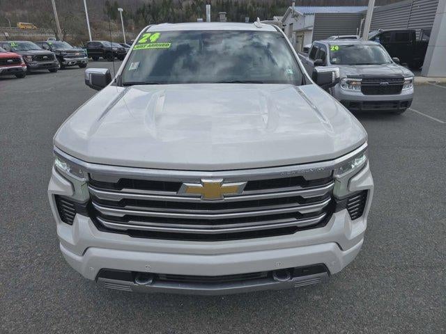 2024 Chevrolet Silverado 1500 Crew Cab Standard Box 4-Wheel Drive High Country