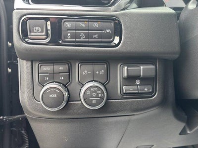 2025 GMC Yukon 4WD 4dr Elevation