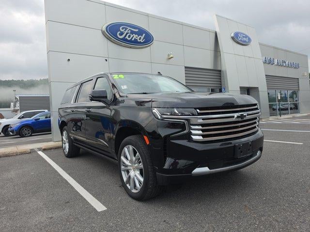 2024 Chevrolet Suburban 4WD High Country