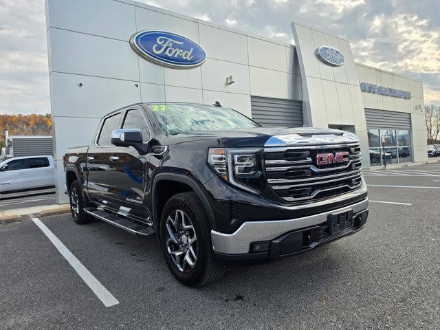 2022 GMC Sierra 1500 Crew Cab Short Box 4-Wheel Drive SLT