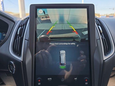 2022 Ford Edge SEL AWD