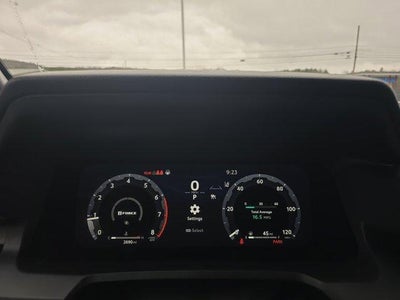 2025 Toyota Tacoma 4WD 4WD TRD Sport Double Cab 5' Bed AT (Natl)