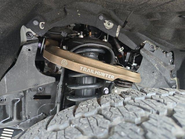 2025 Toyota Tacoma 4WD 4WD Trailhunter Hybrid Double Cab 5' Bed AT (Natl)