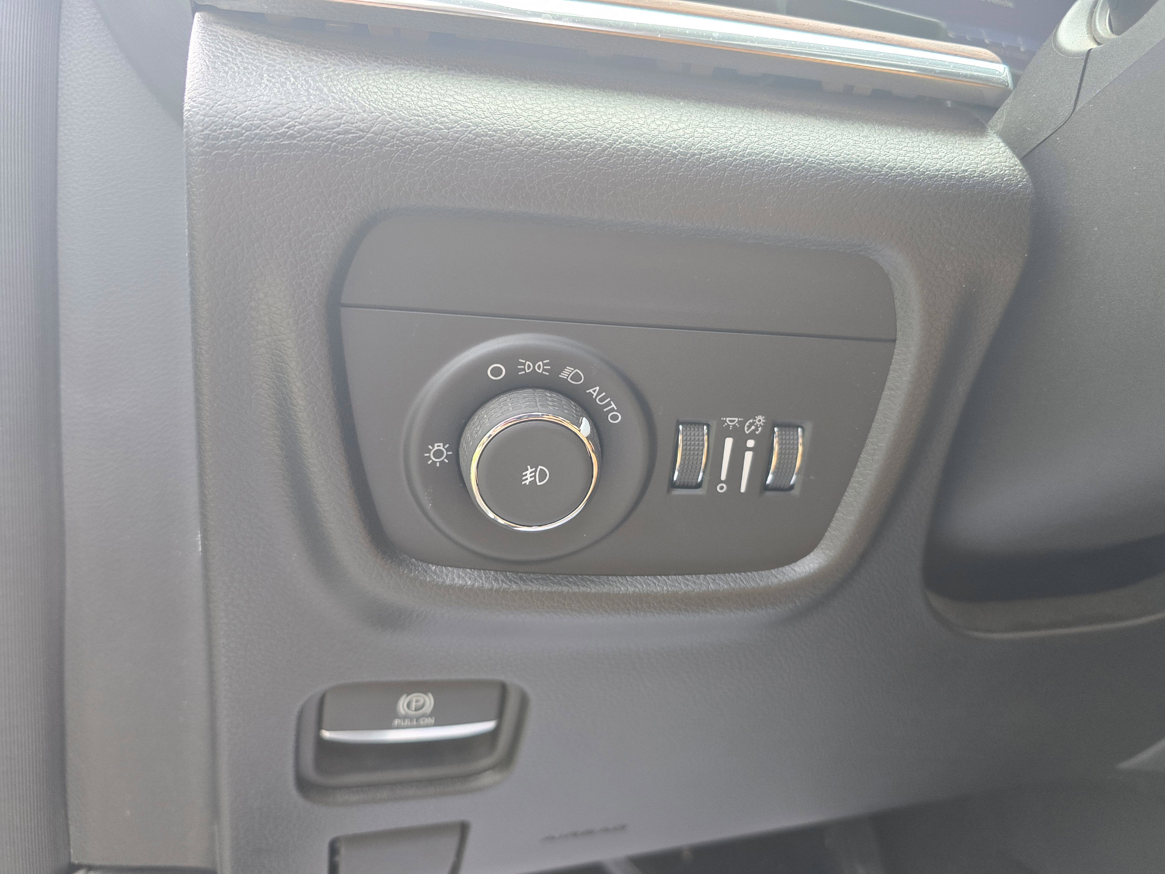 2024 Jeep Grand Cherokee Summit