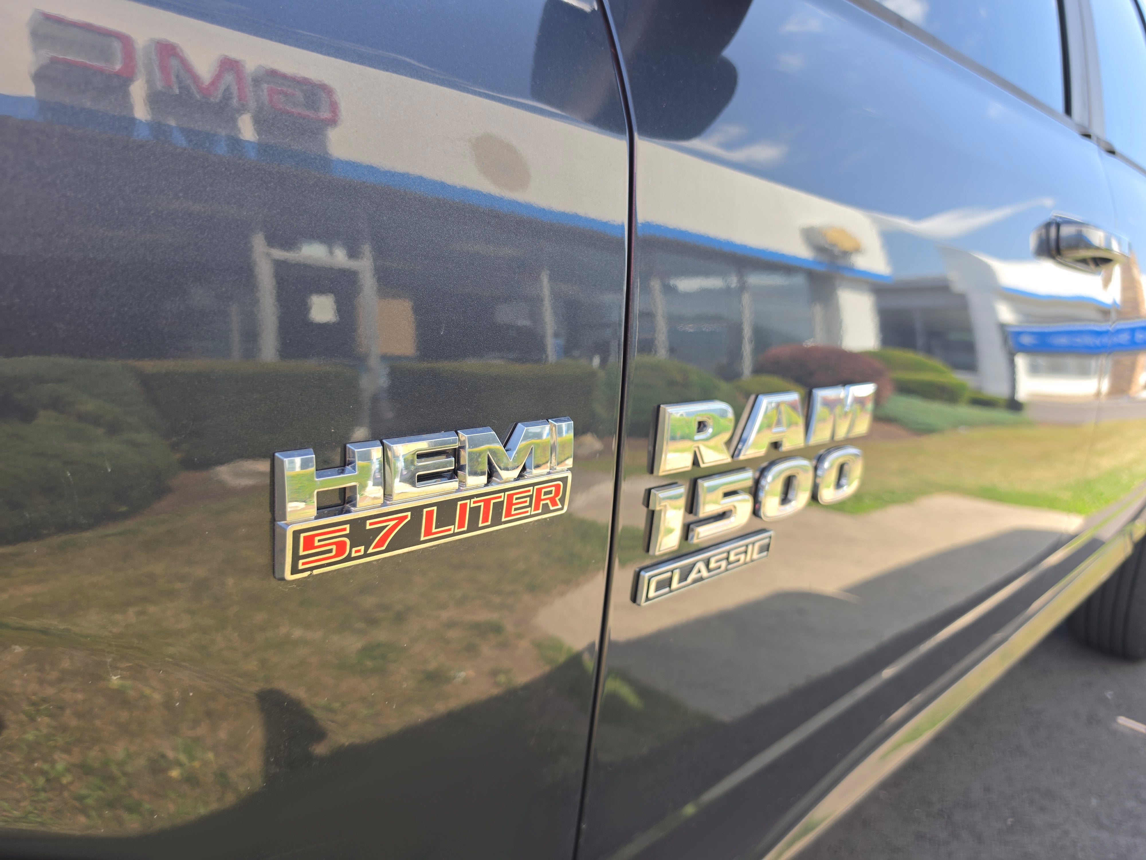 2019 RAM 1500 Classic SLT