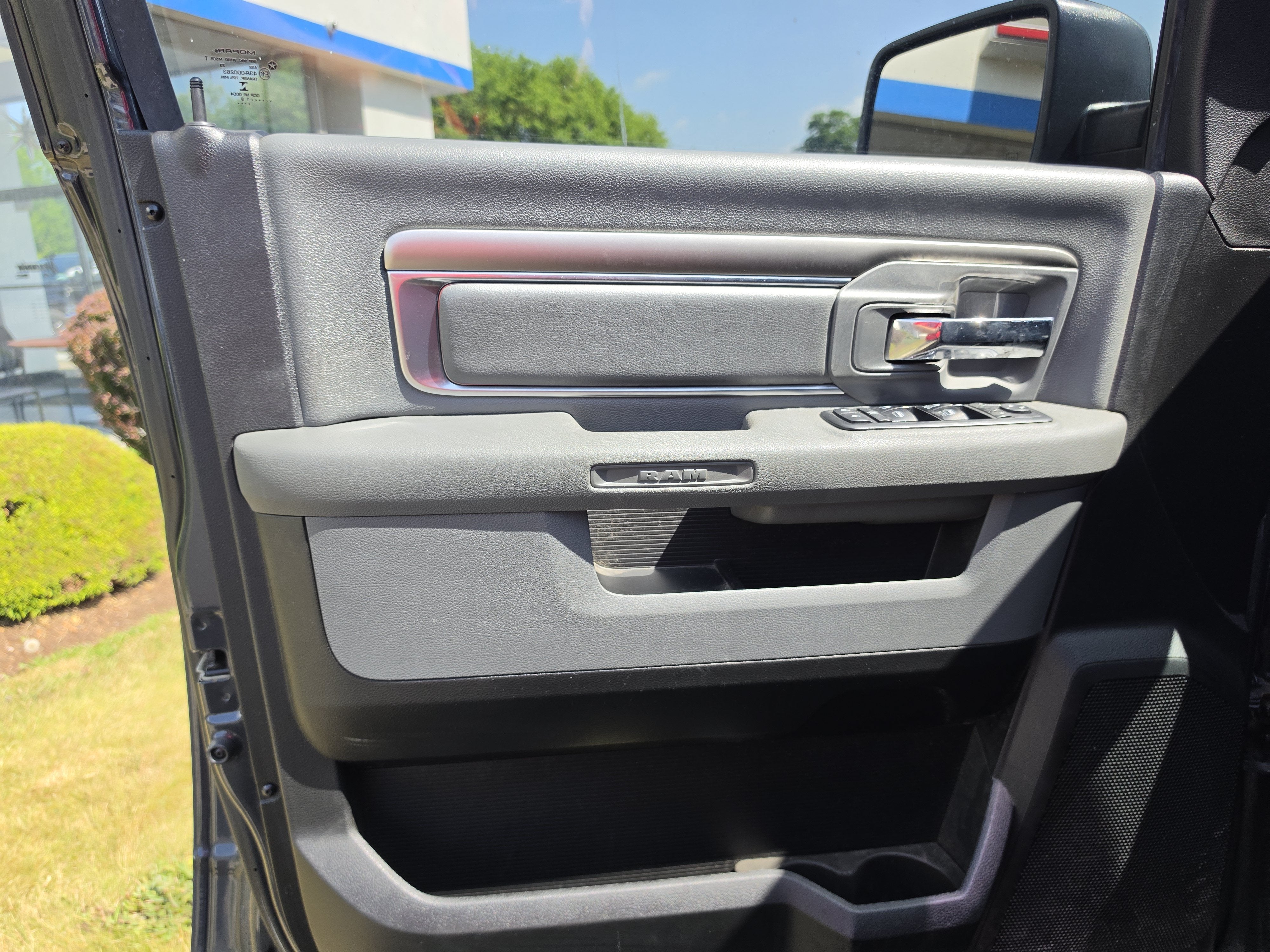 2019 RAM 1500 Classic SLT