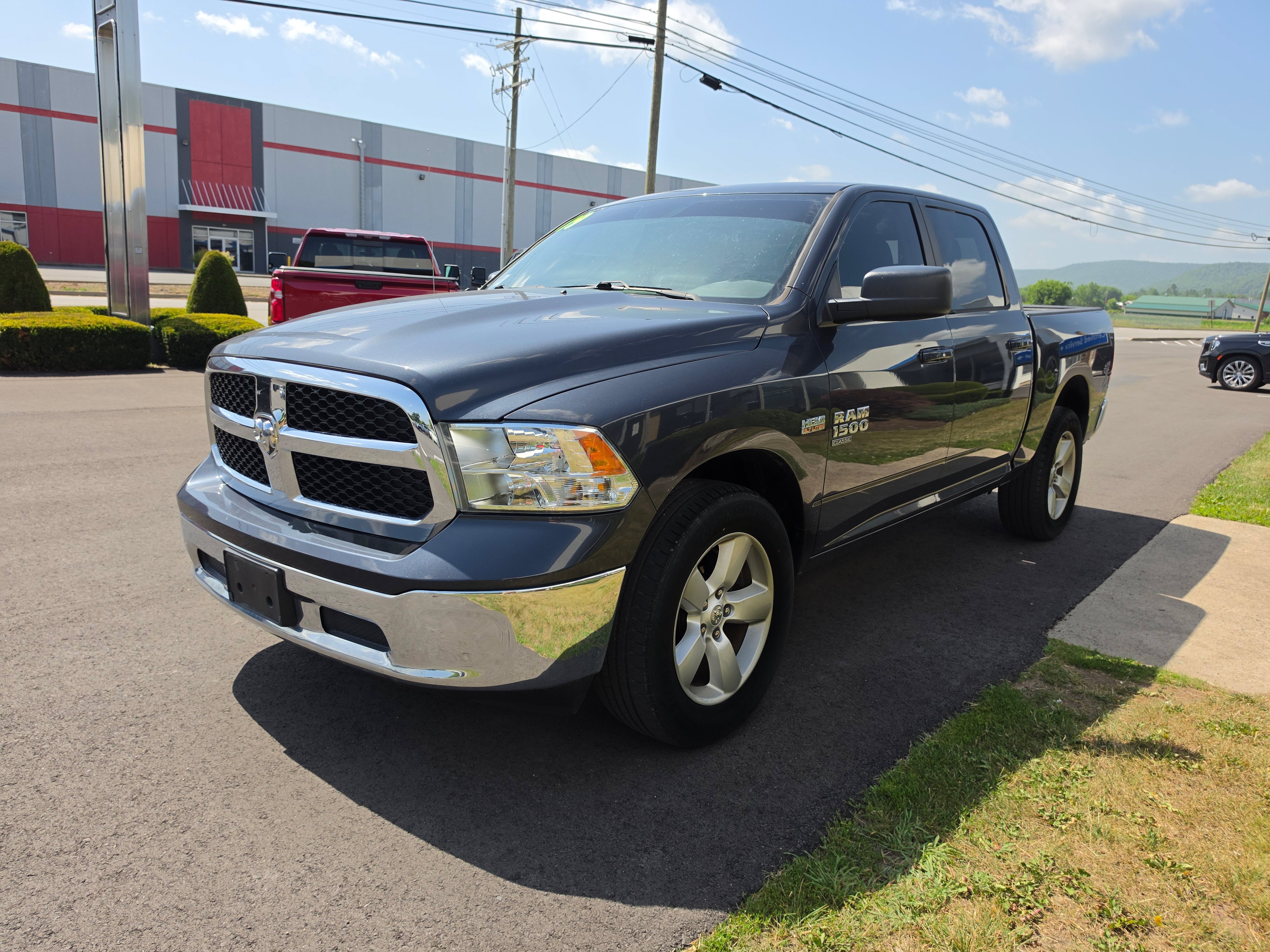 2019 RAM 1500 Classic SLT