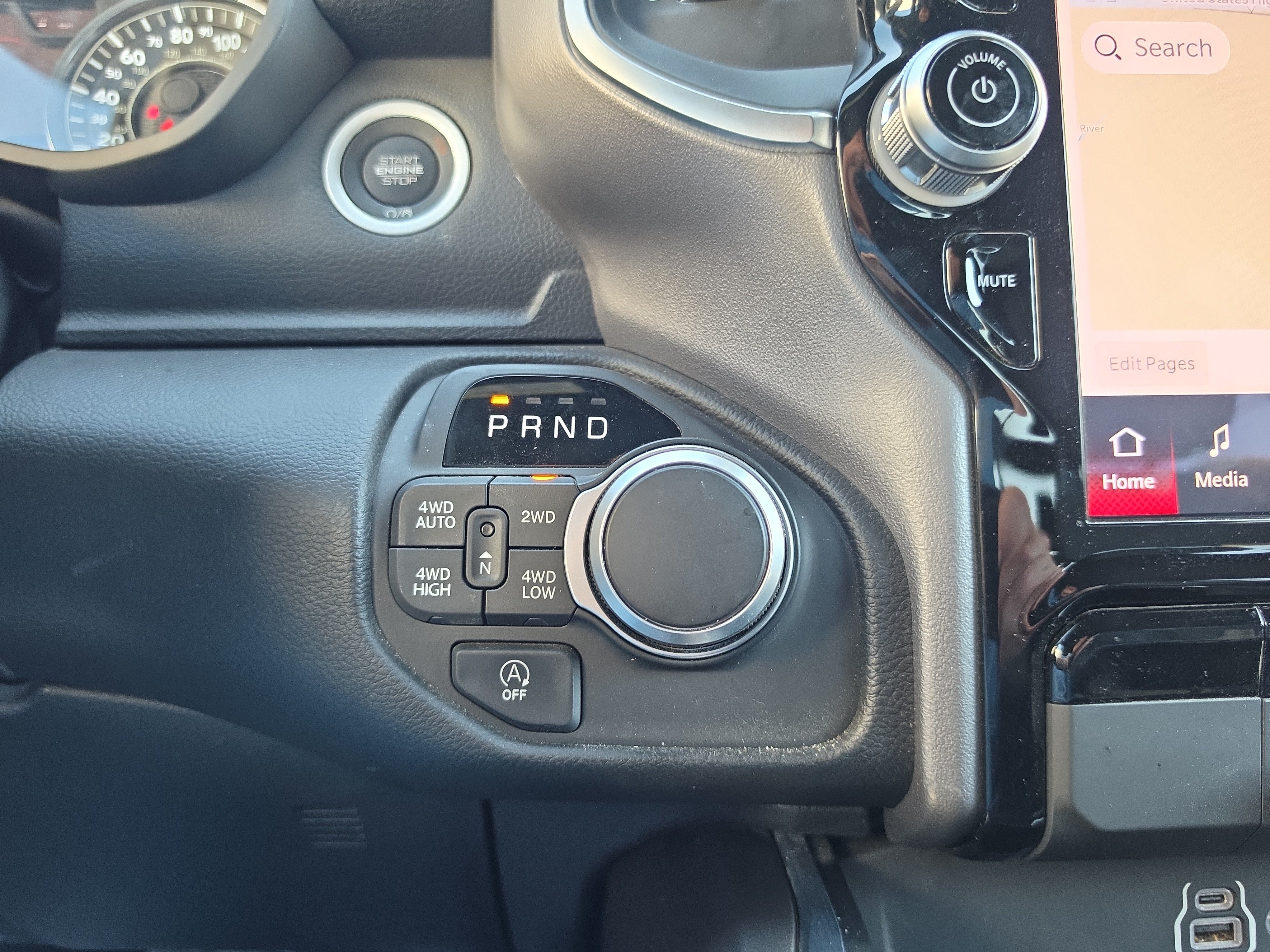 2025 RAM 1500 Big Horn