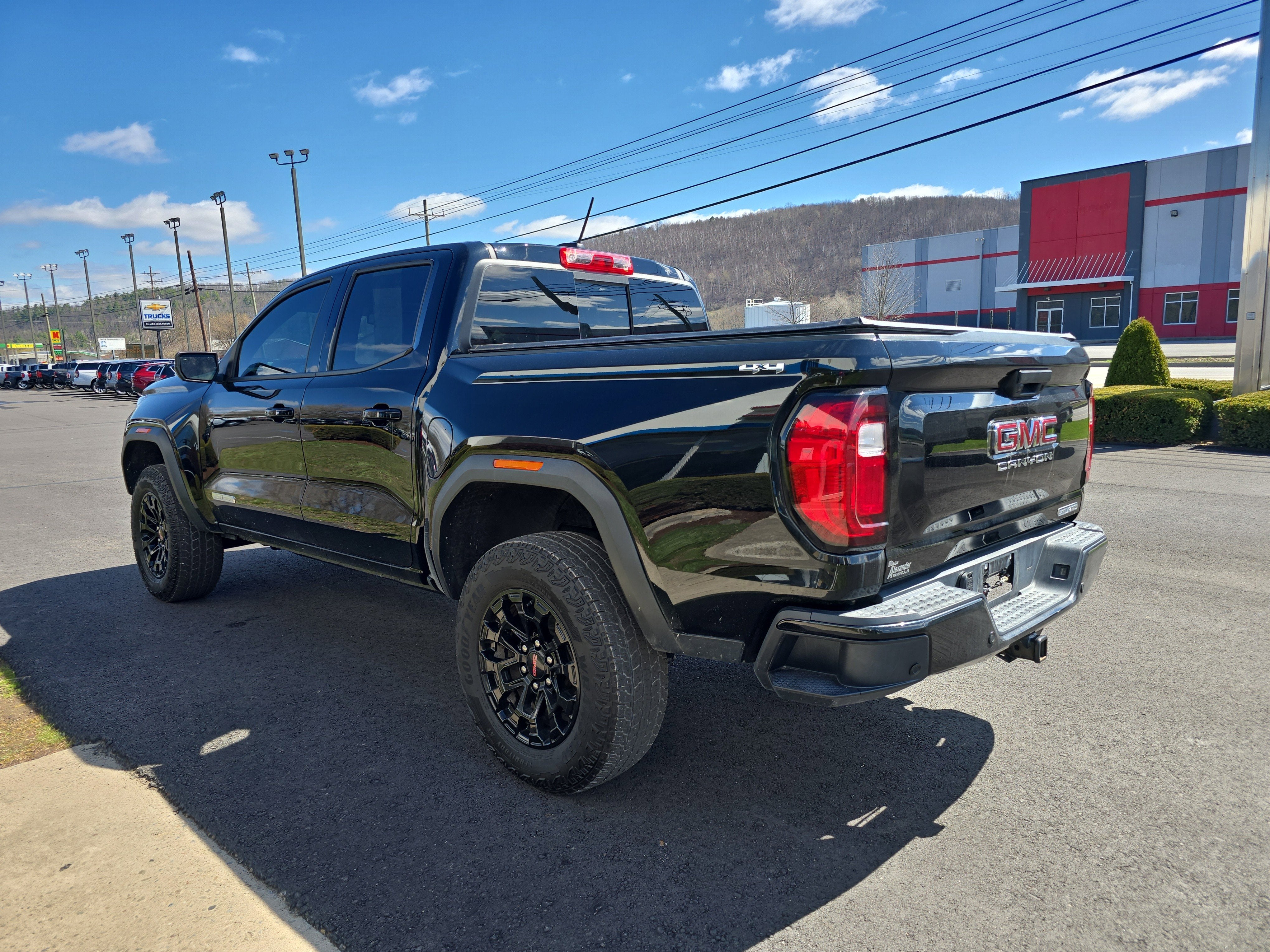 2026 GMC Canyon Elevation