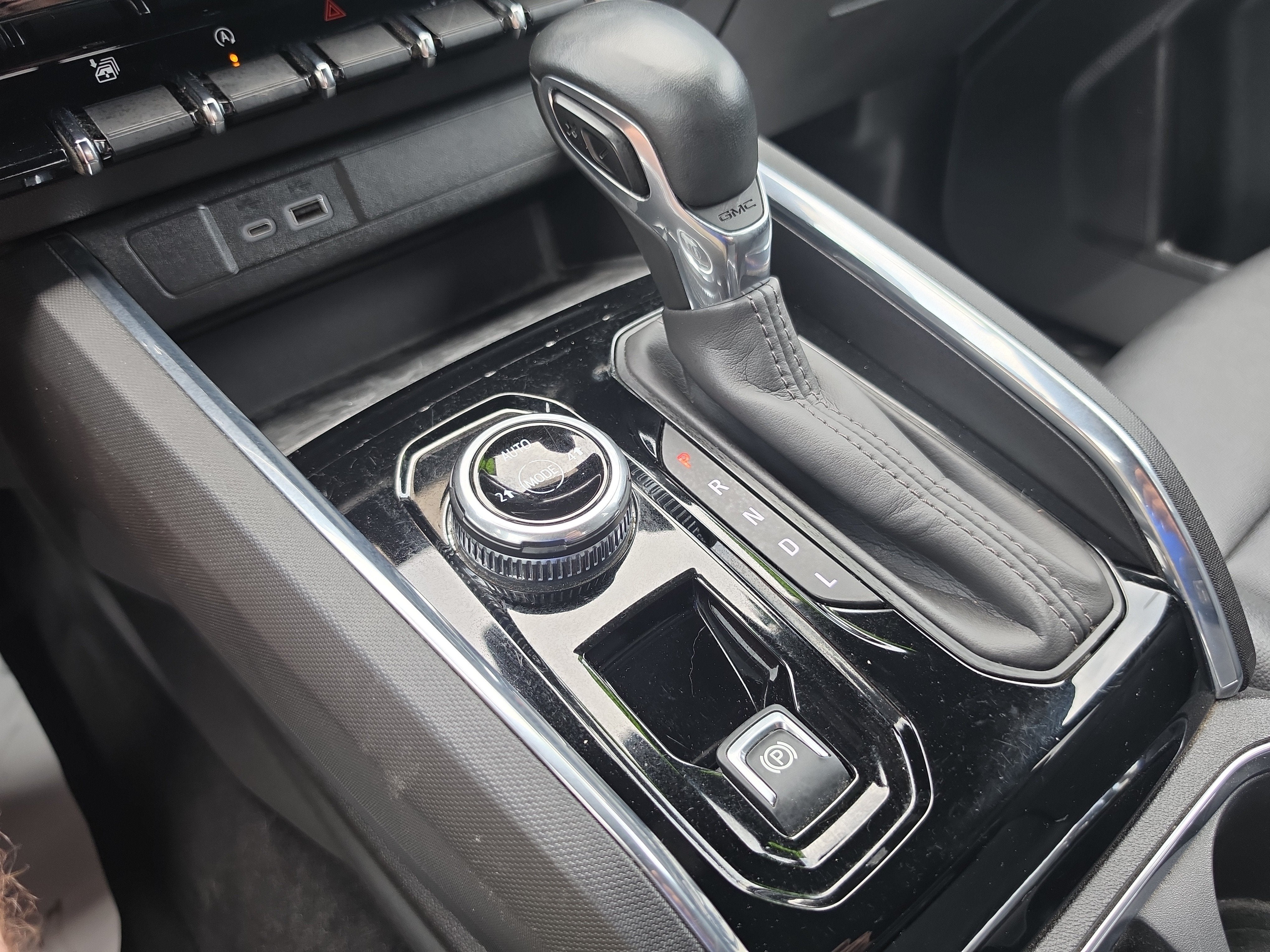 2024 GMC Canyon Elevation