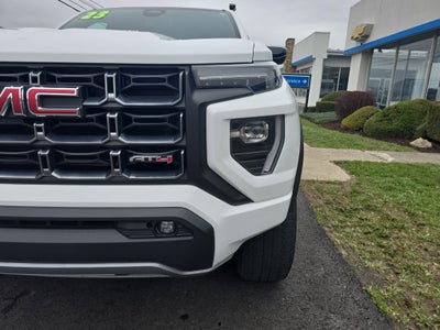 2023 GMC Canyon AT4