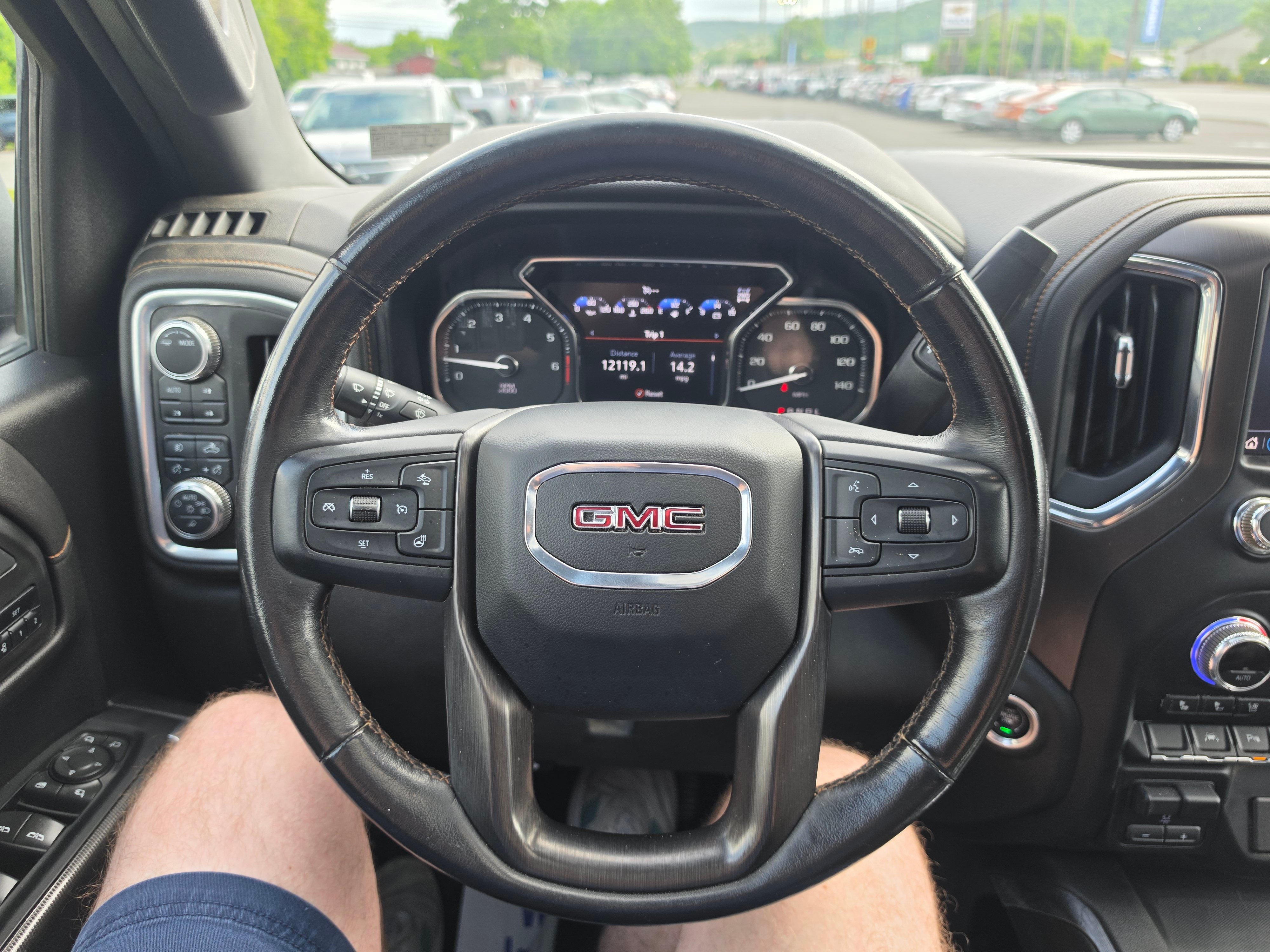 2022 GMC Sierra 1500 Limited AT4