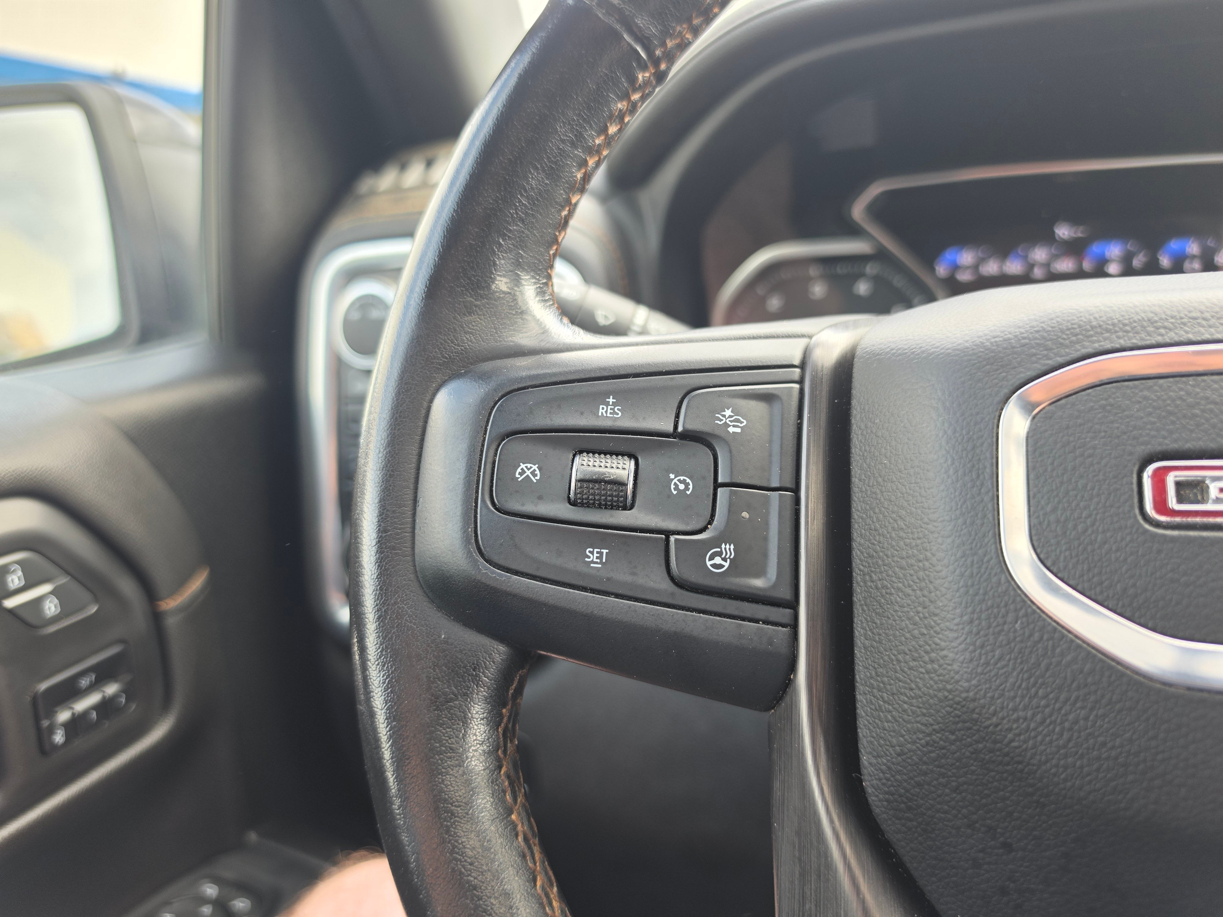 2022 GMC Sierra 1500 Limited AT4