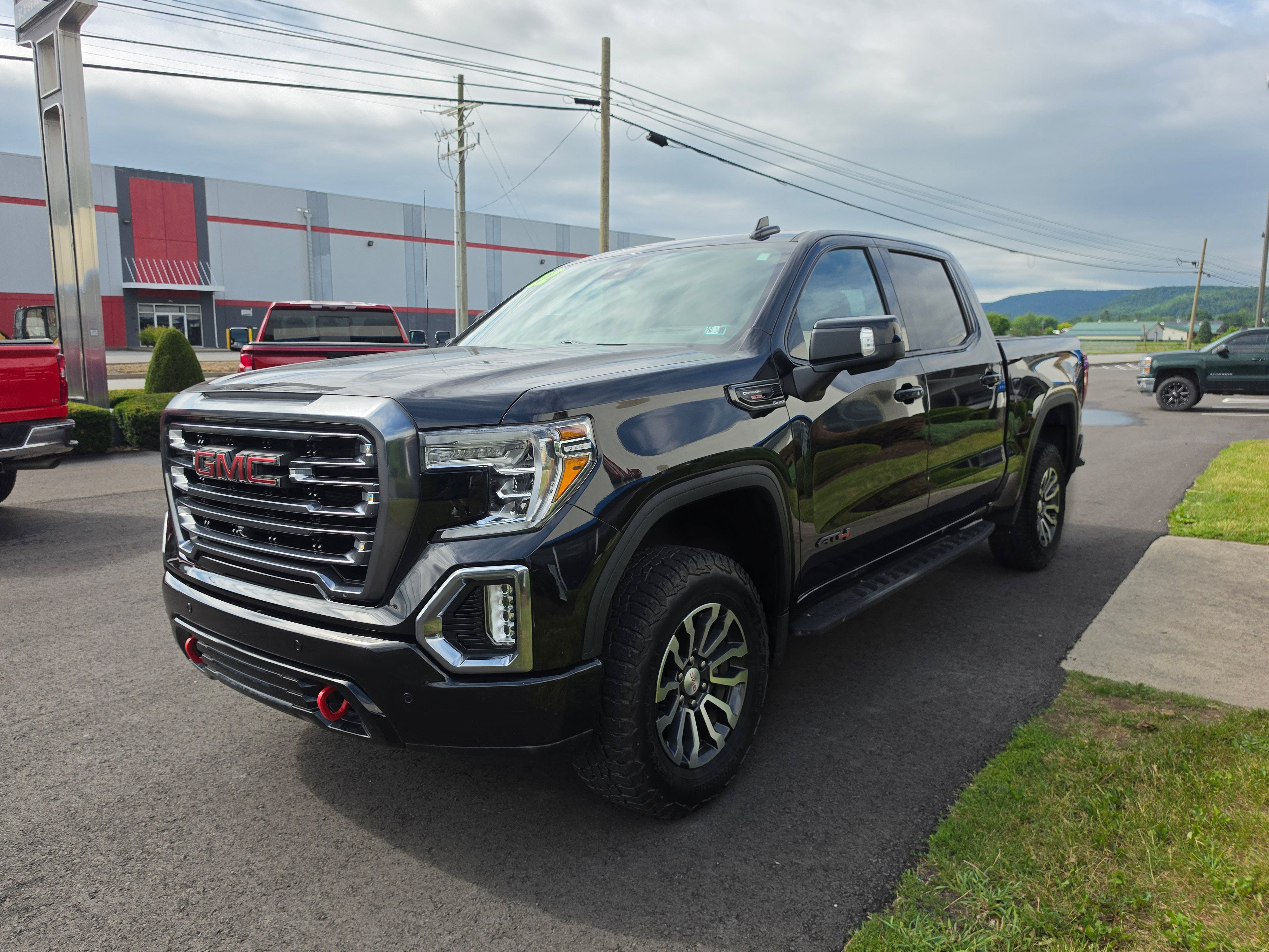 2022 GMC Sierra 1500 Limited AT4