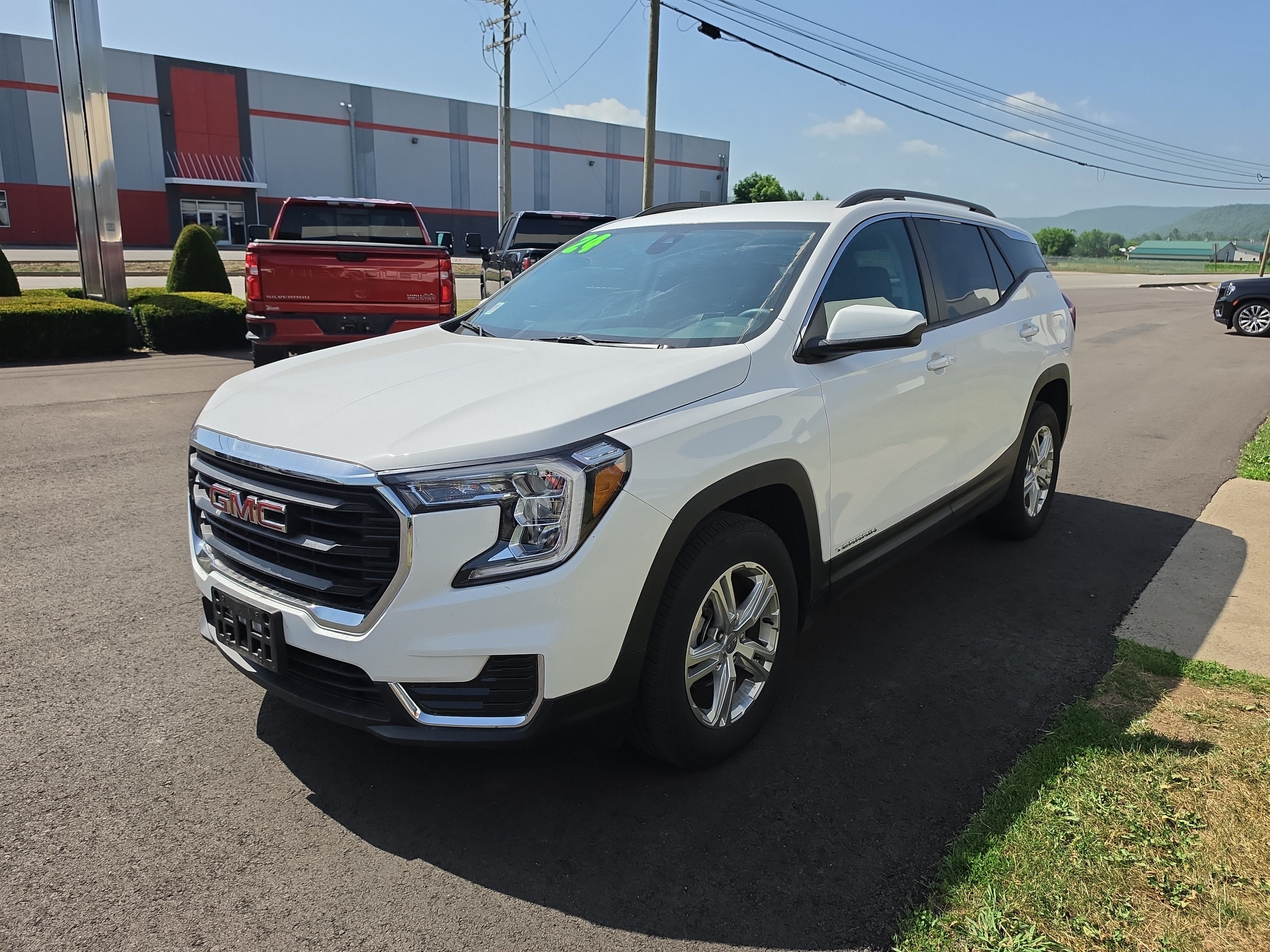 2024 GMC Terrain SLE
