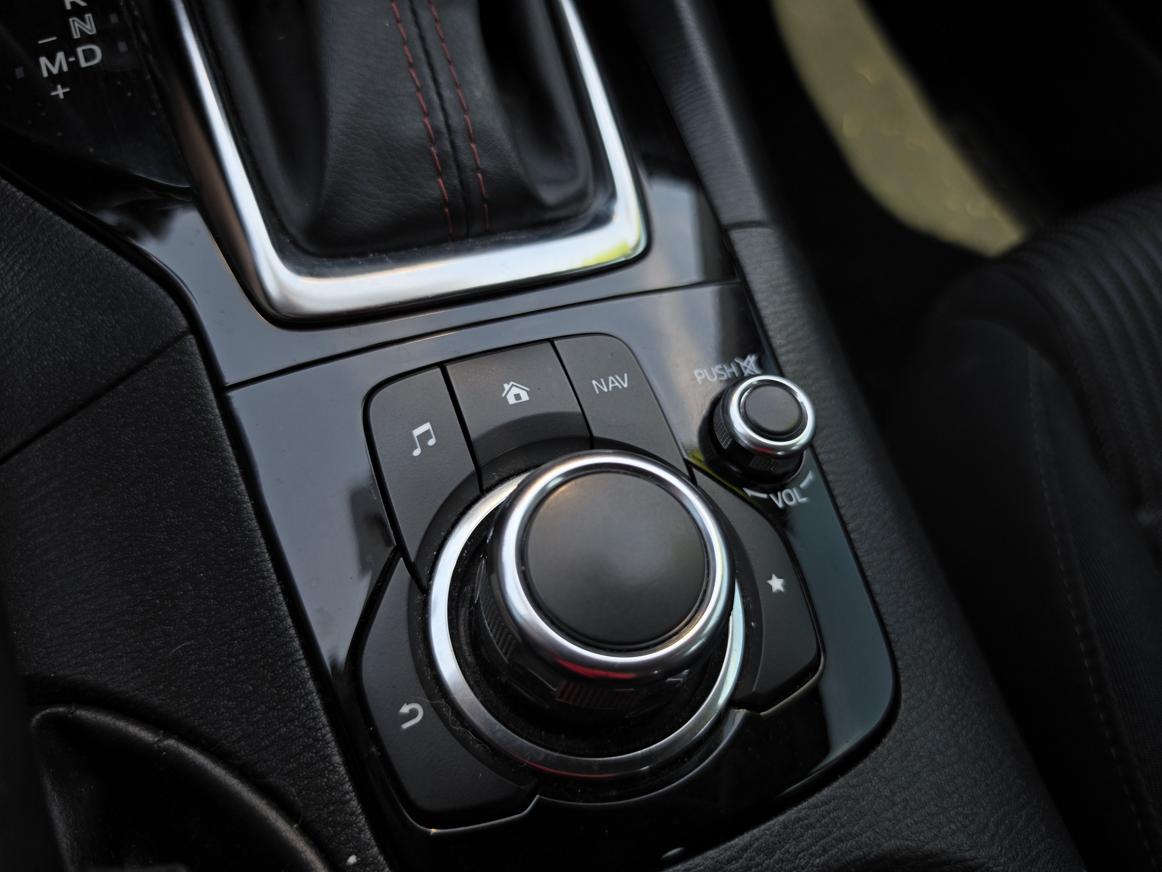 2015 Mazda Mazda3 i Touring