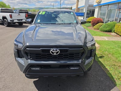 2025 Toyota Tacoma 4WD SR