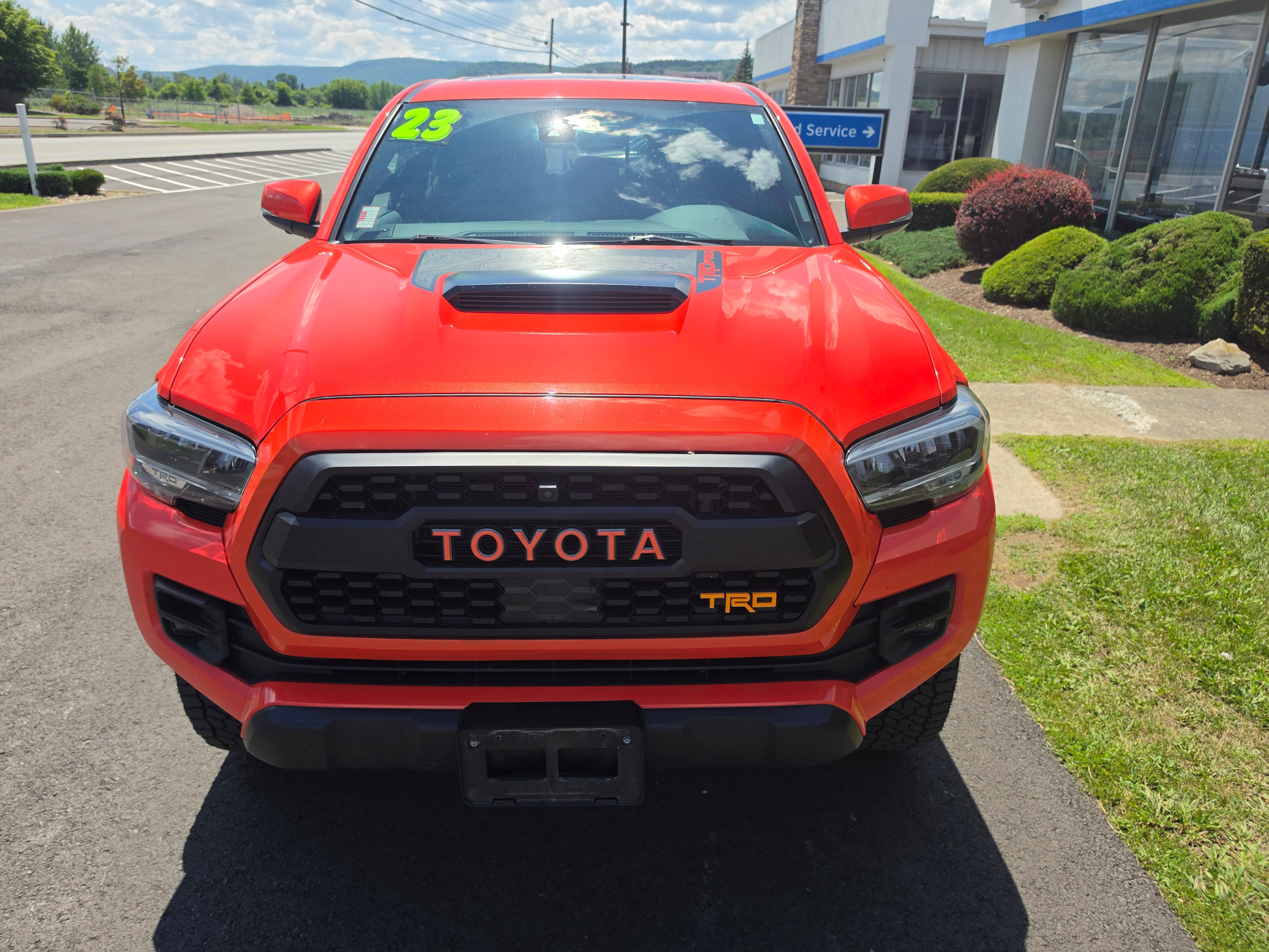 2023 Toyota Tacoma 4WD SR