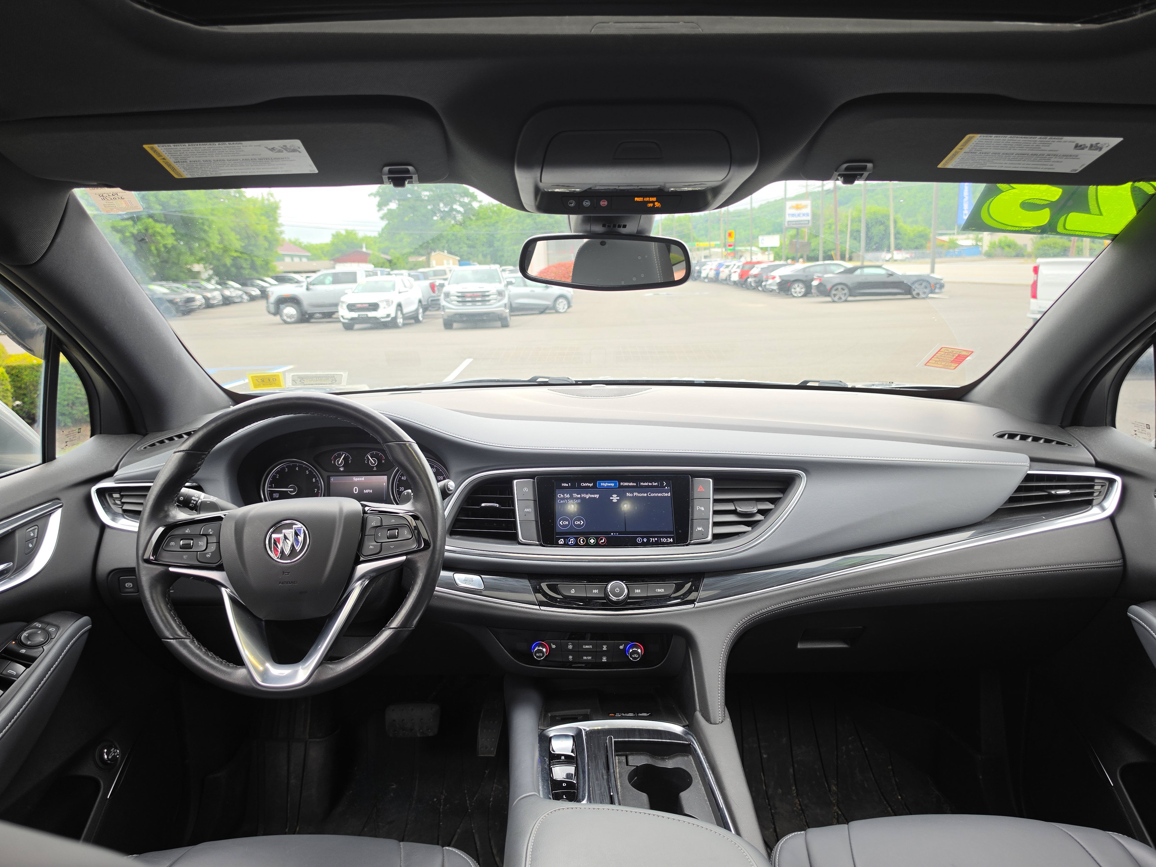 2023 Buick Enclave Essence