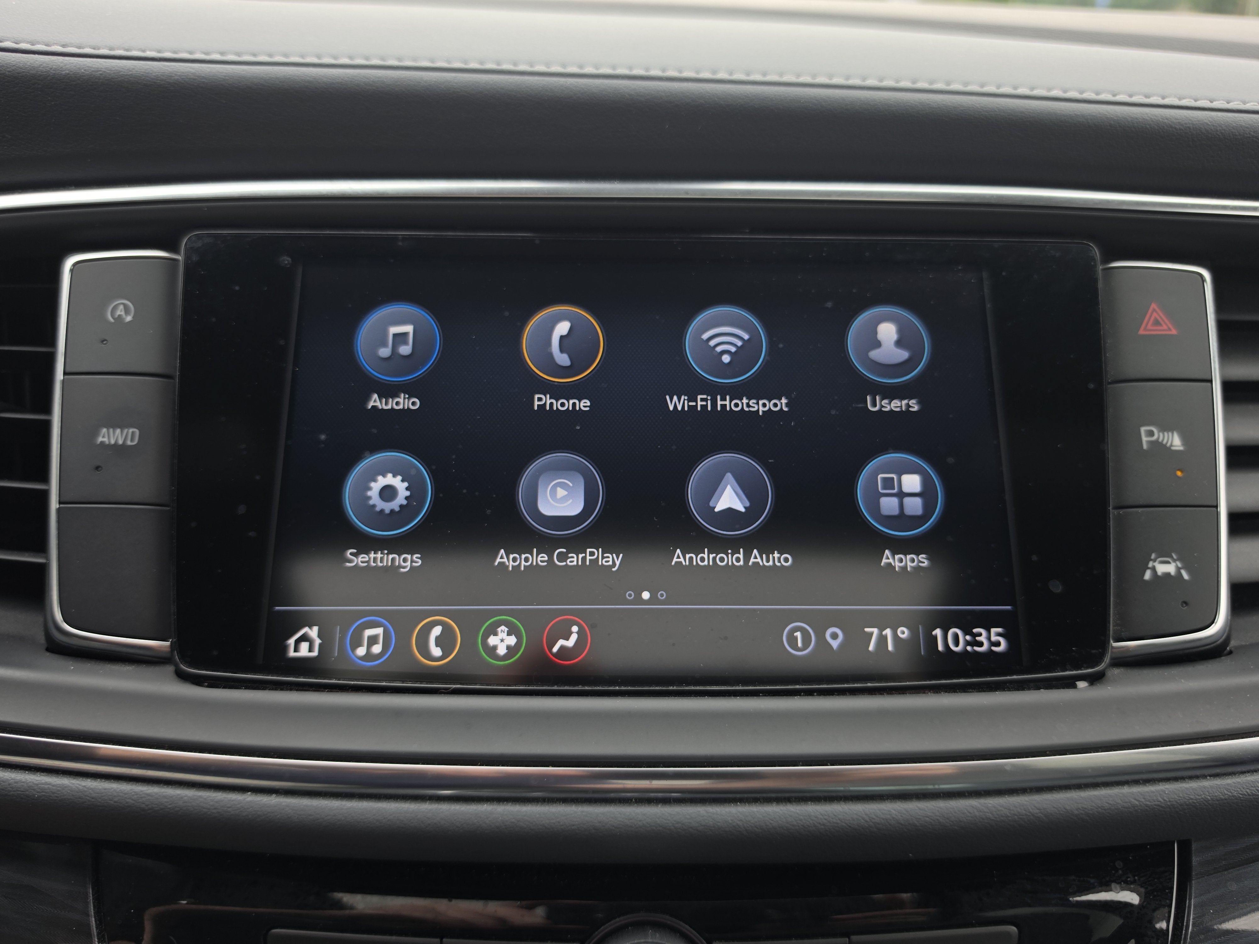 2023 Buick Enclave Essence
