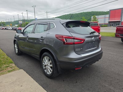2022 Nissan Rogue Sport SV