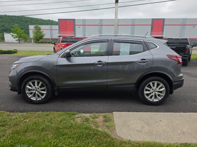 2022 Nissan Rogue Sport SV