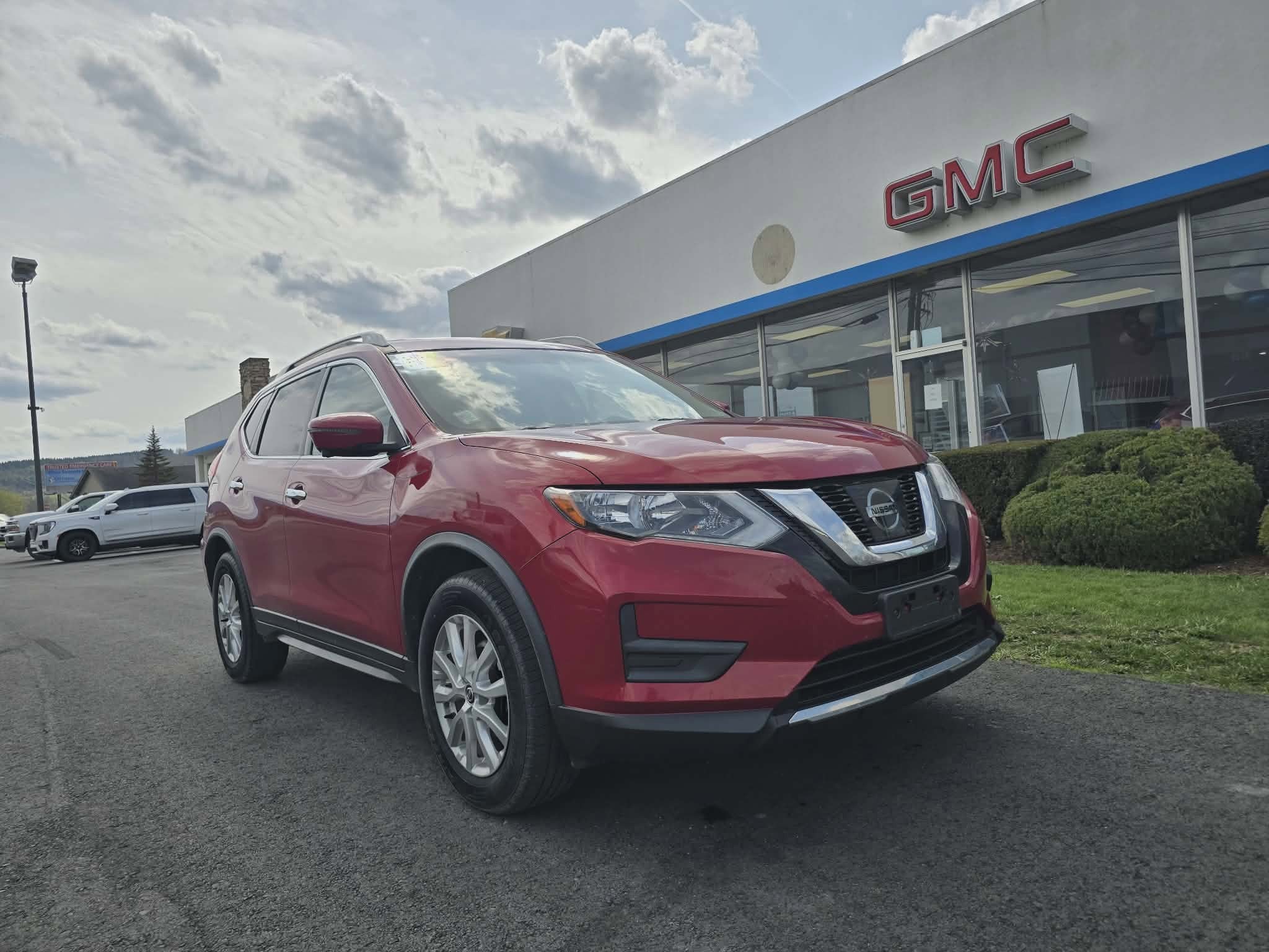 2017 Nissan Rogue SV