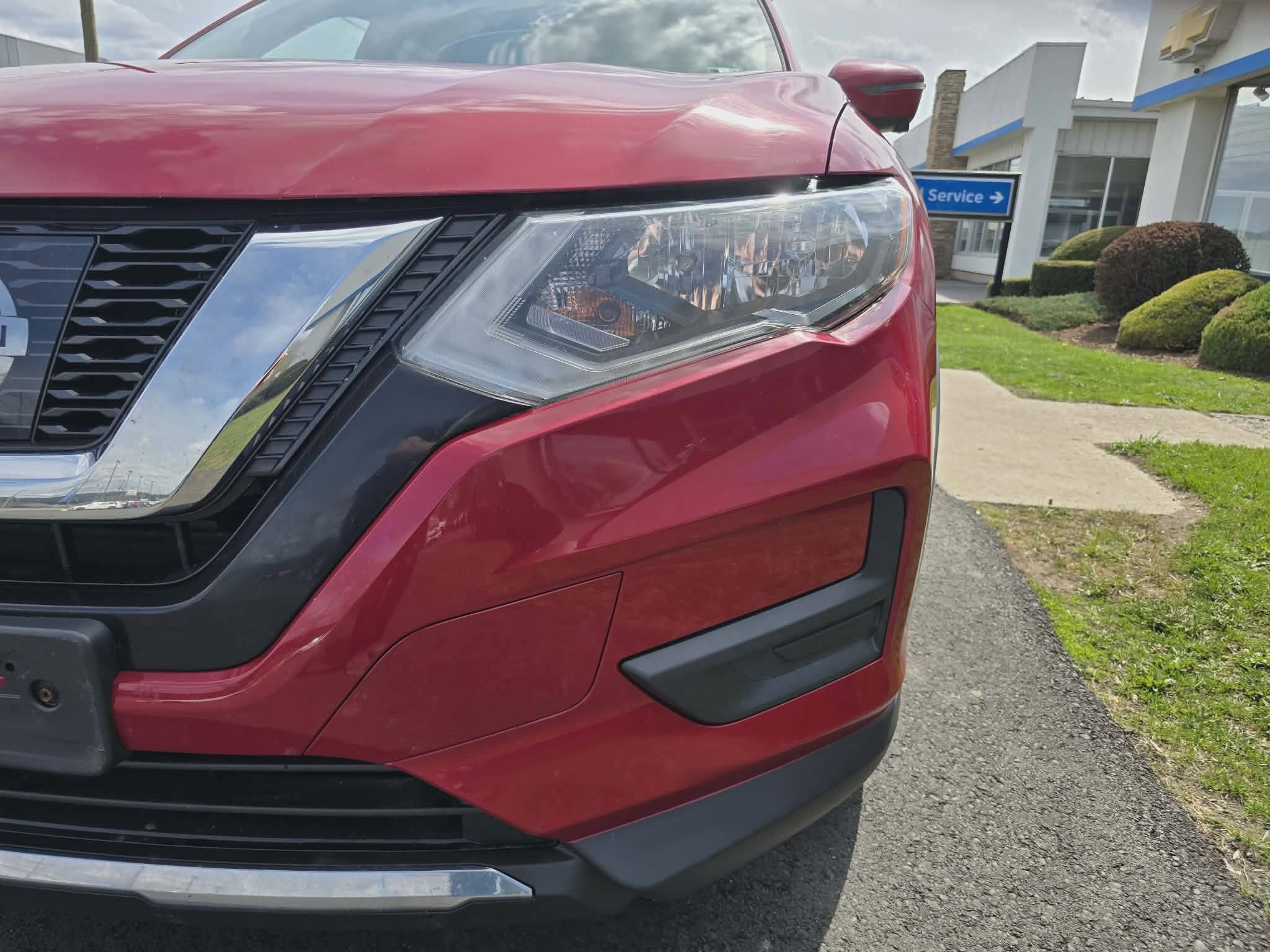 2017 Nissan Rogue SV