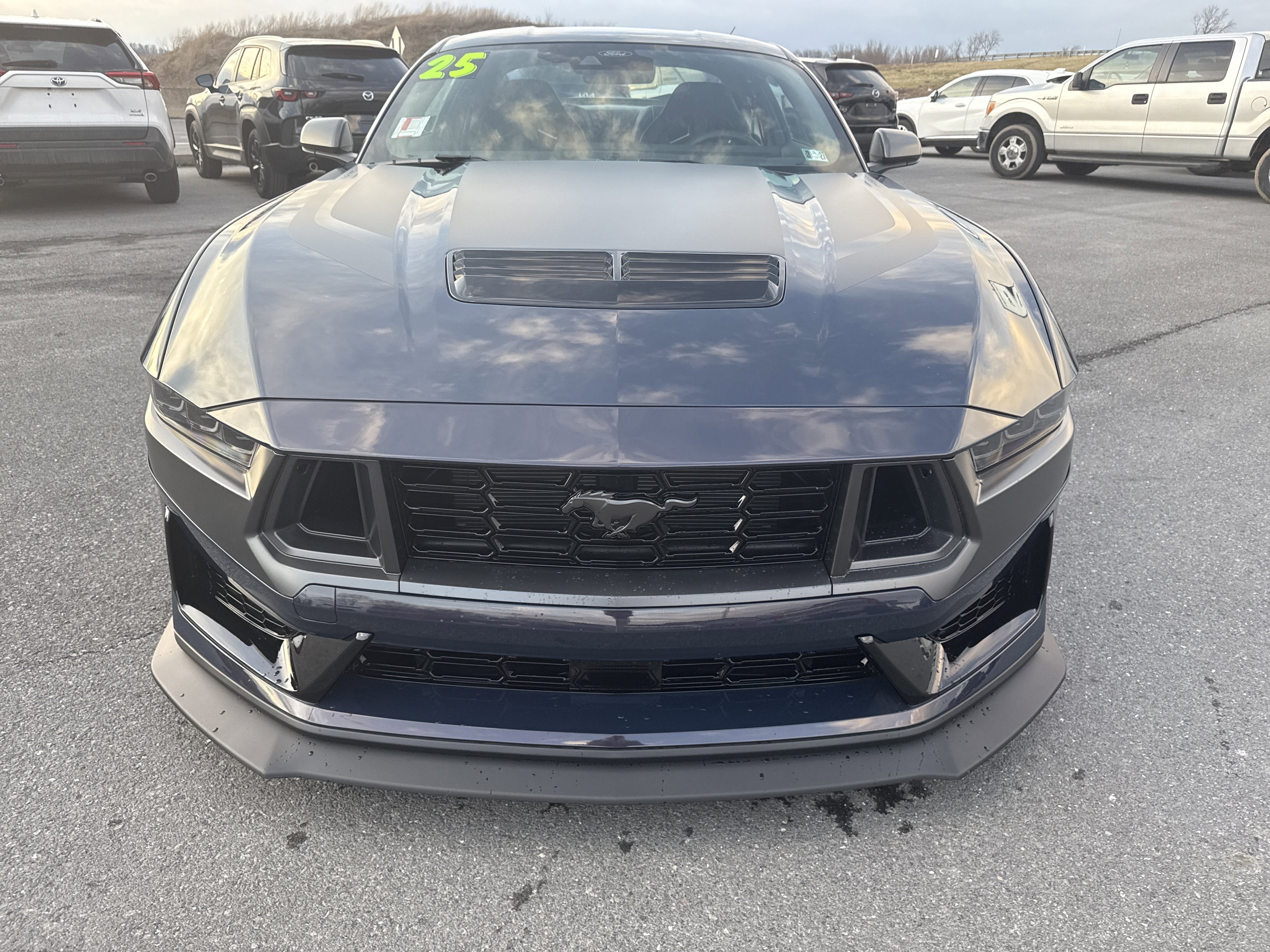 2025 Ford Mustang Dark Horse