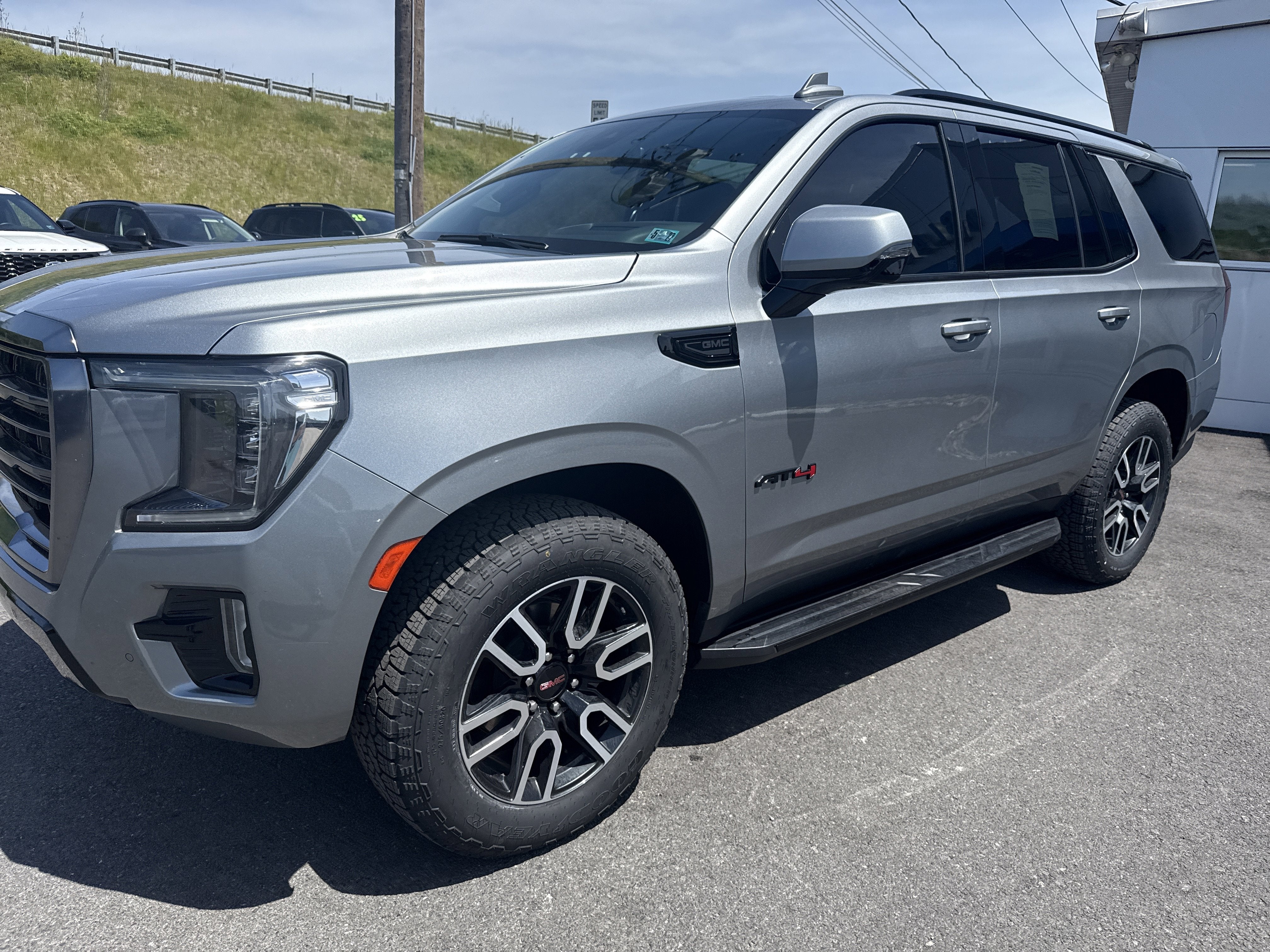 2024 GMC Yukon AT4