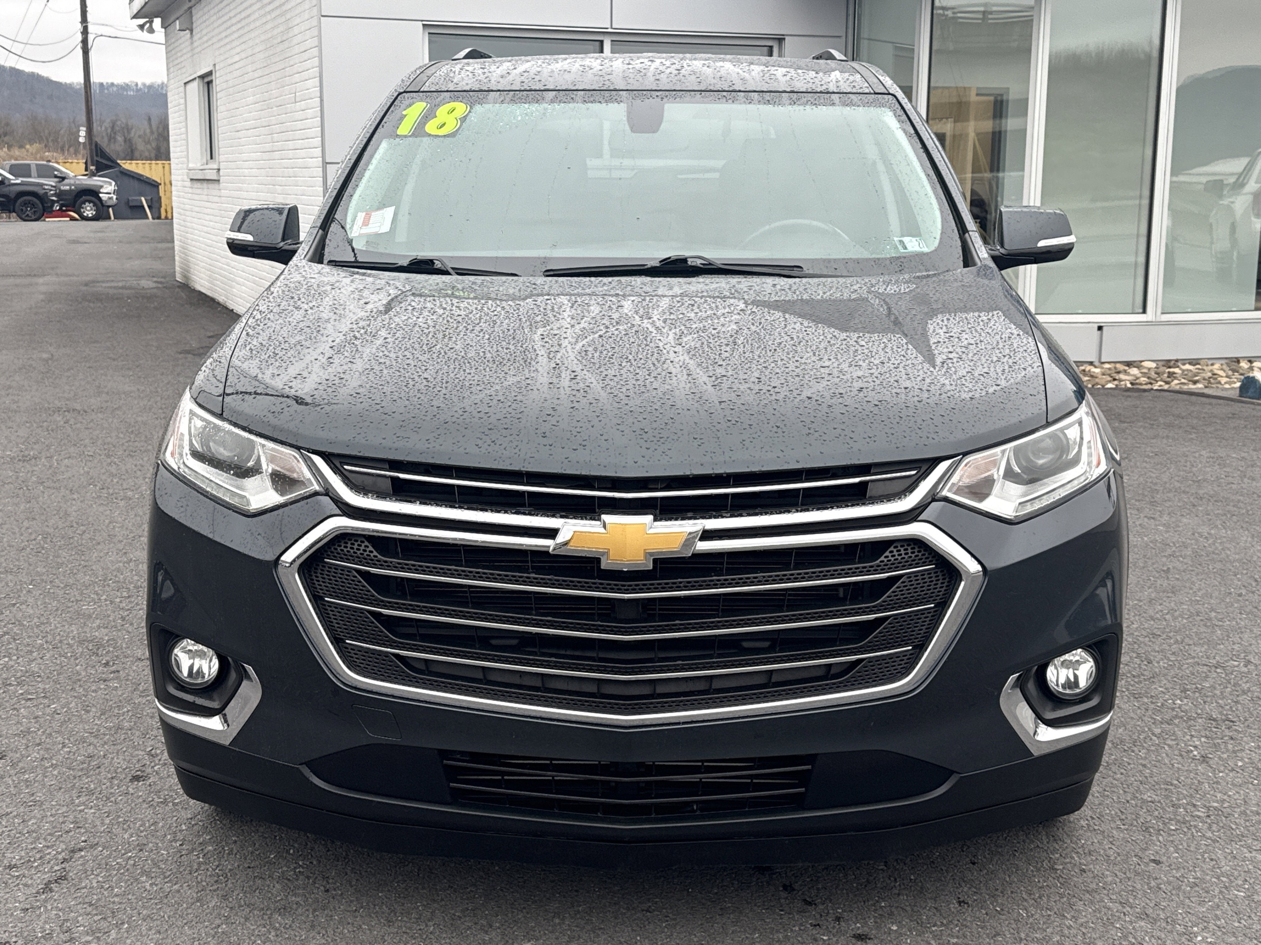 2018 Chevrolet Traverse LT Cloth