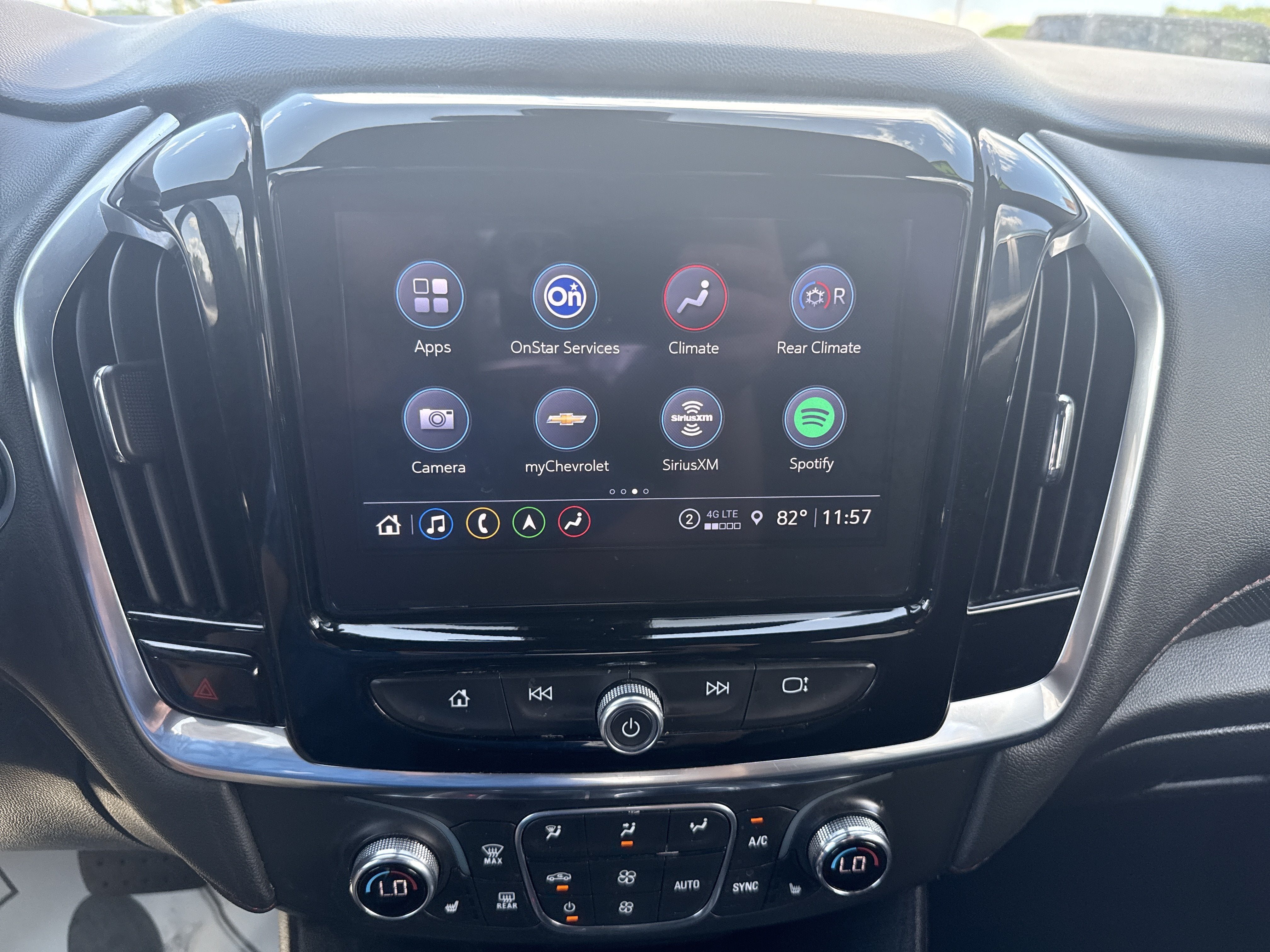 2023 Chevrolet Traverse RS
