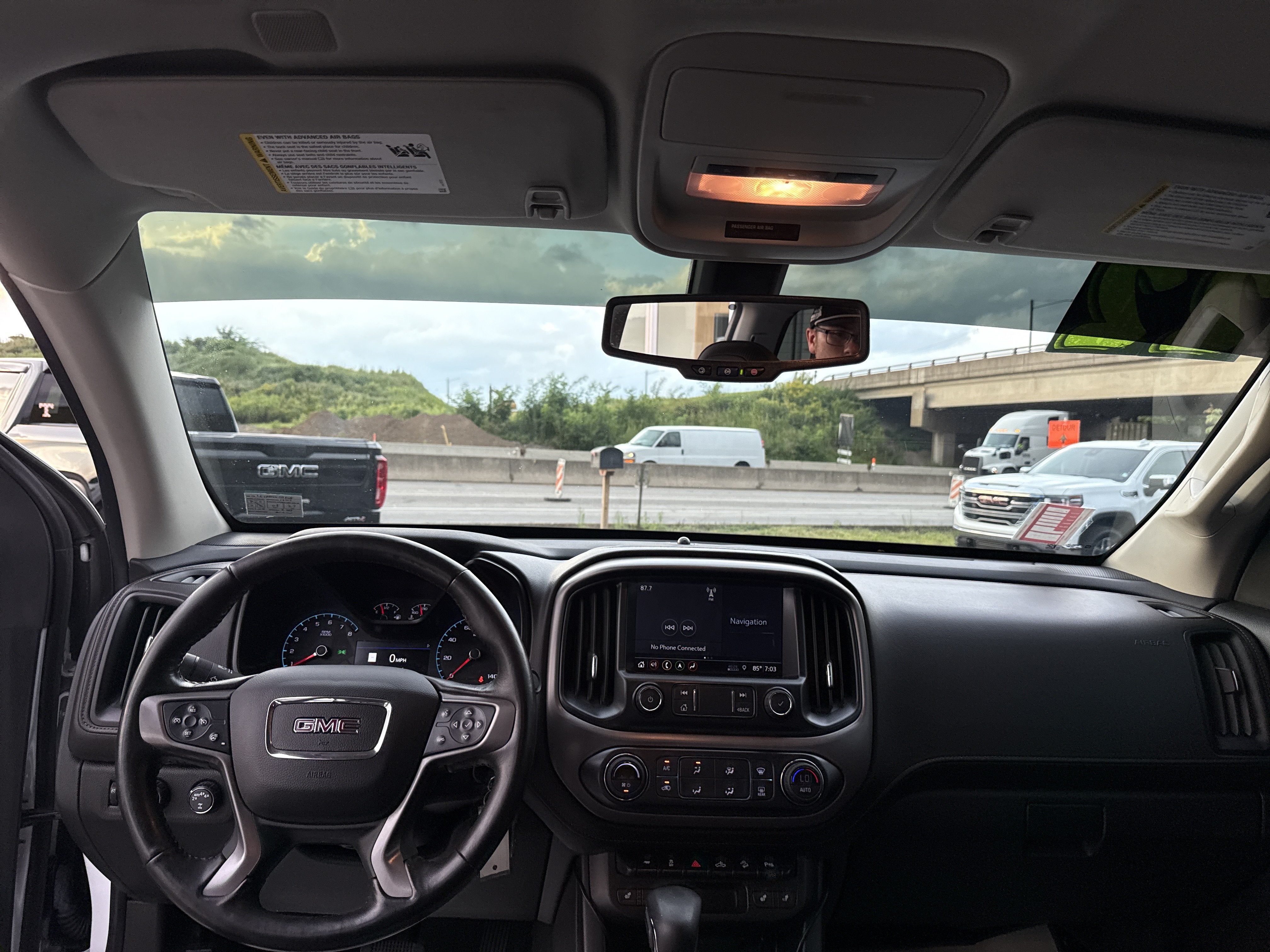 2022 GMC Canyon 4WD AT4 w/Leather