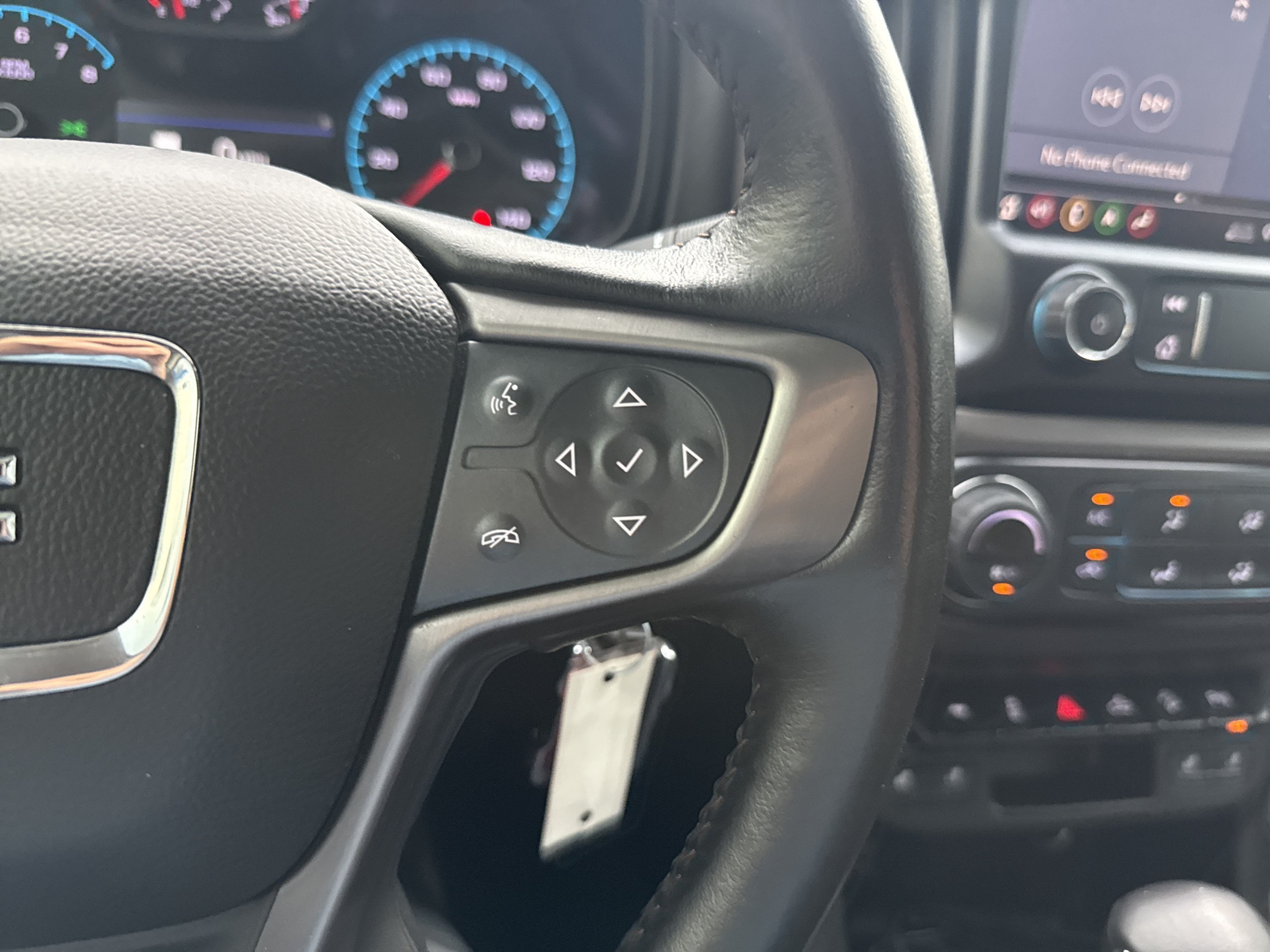 2022 GMC Canyon 4WD AT4 w/Leather