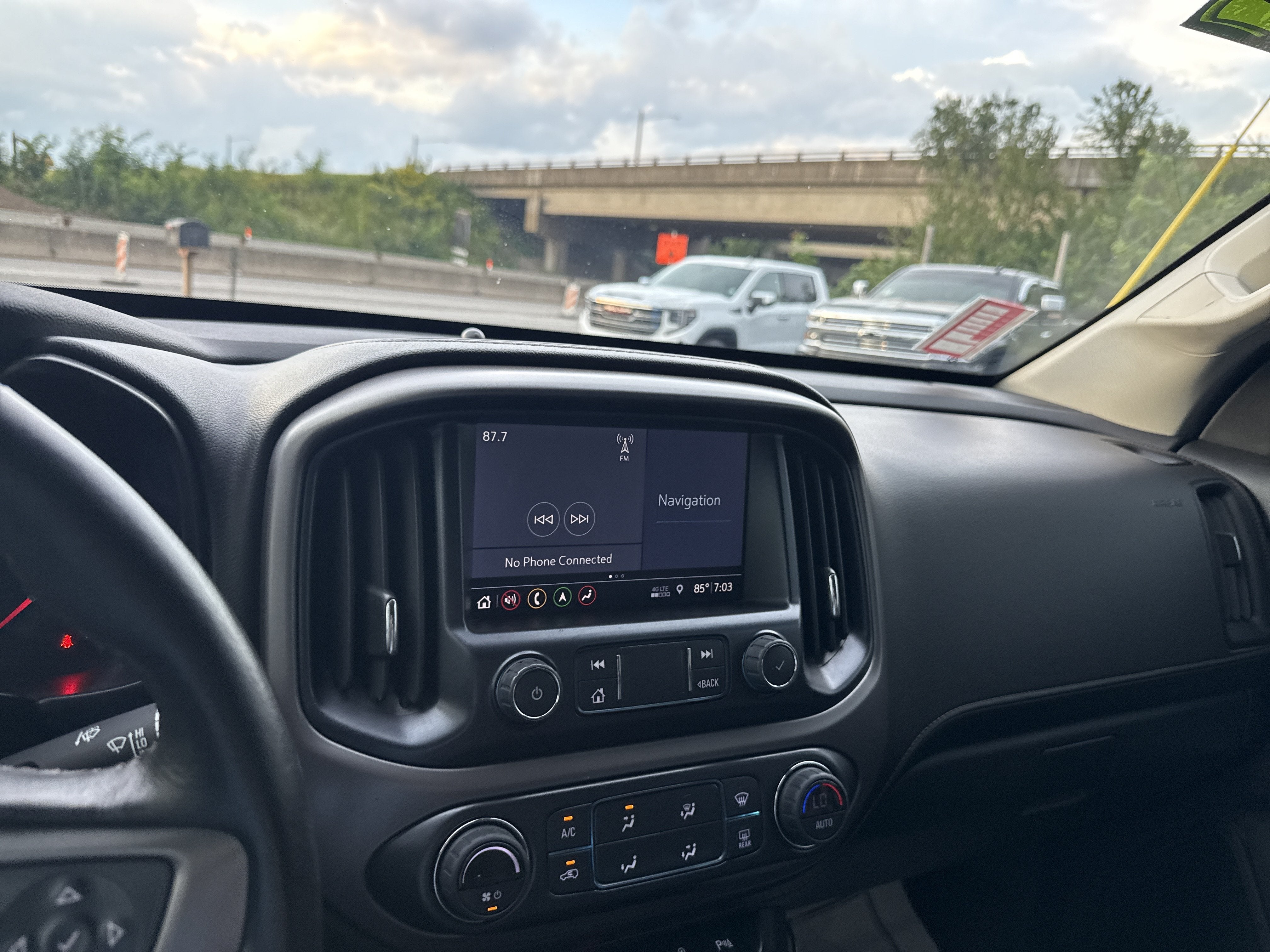 2022 GMC Canyon 4WD AT4 w/Leather