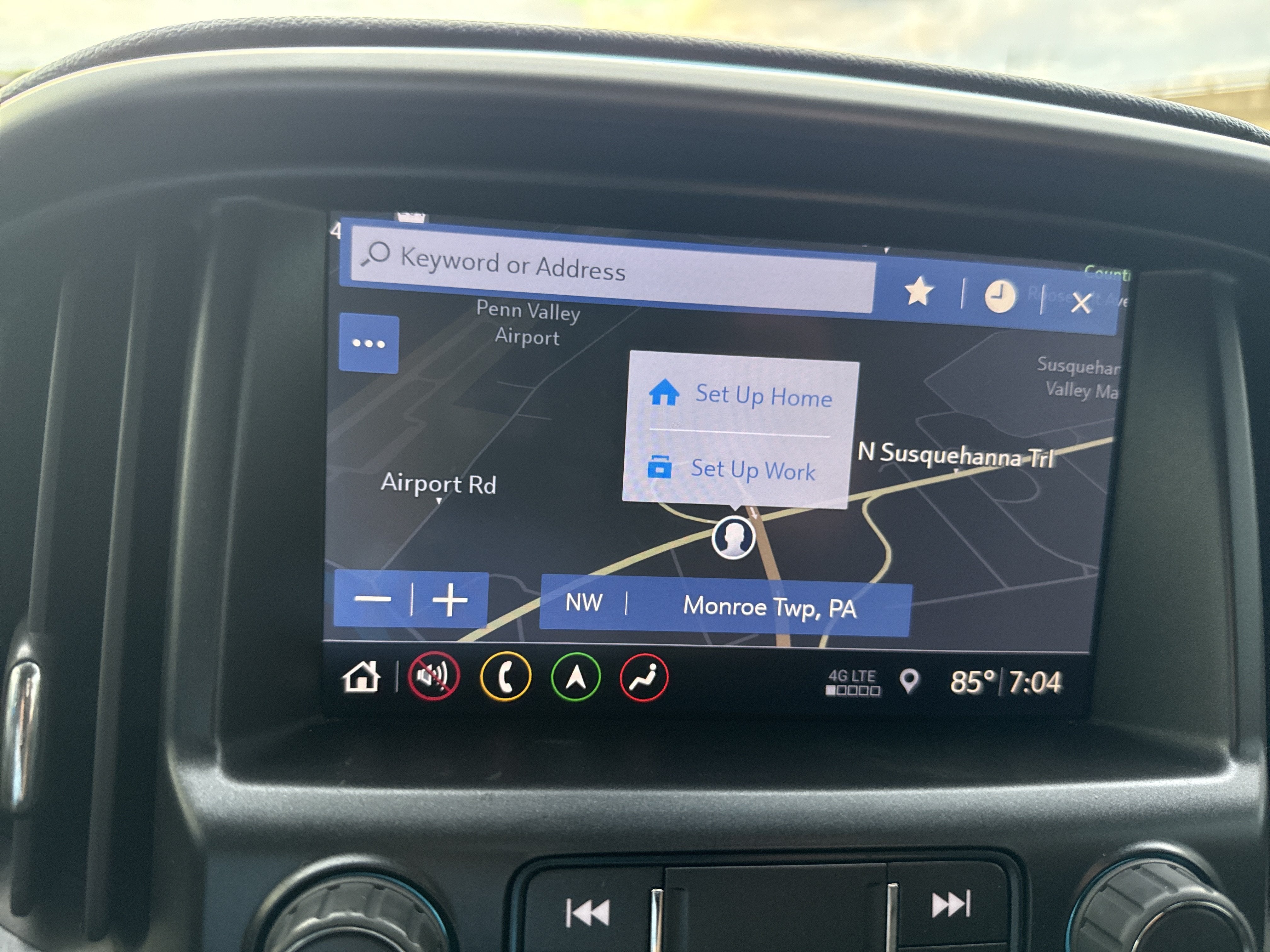 2022 GMC Canyon 4WD AT4 w/Leather