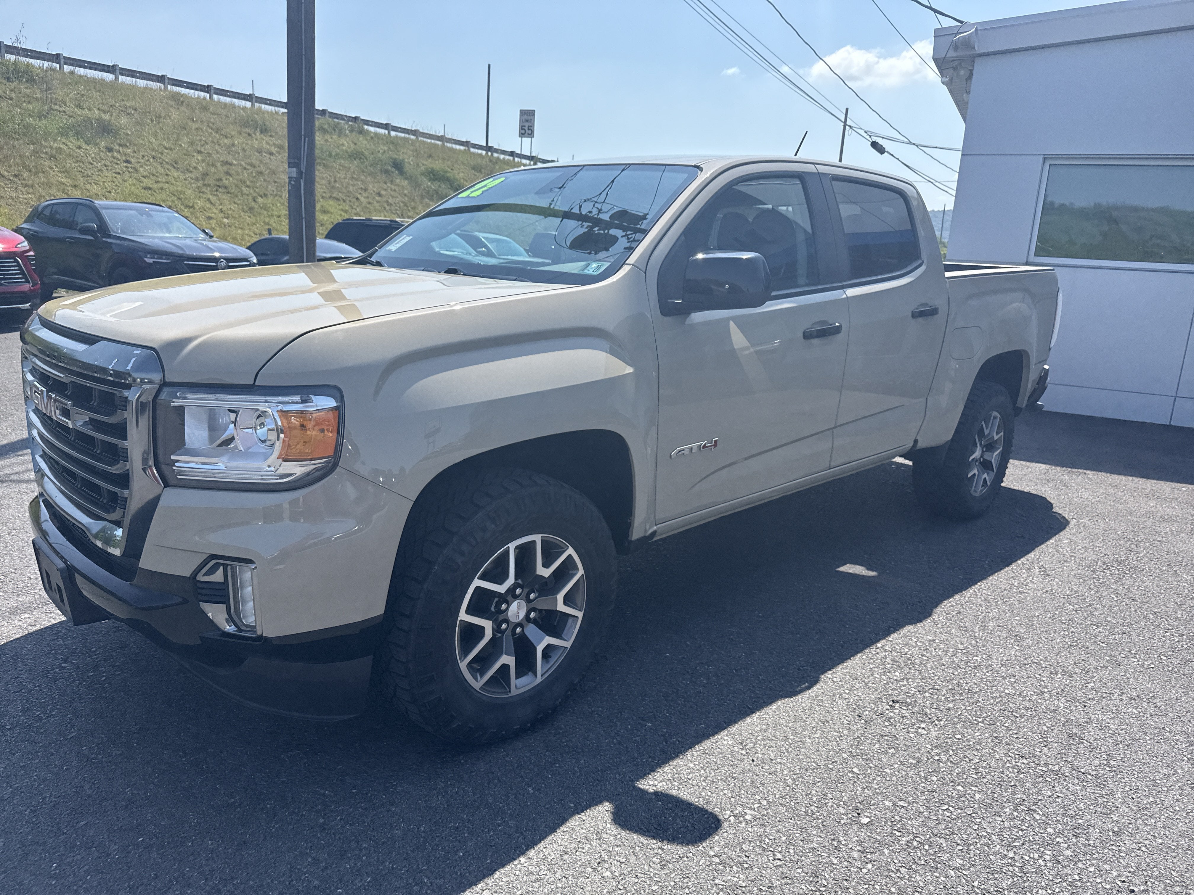 2022 GMC Canyon AT4 - Leather