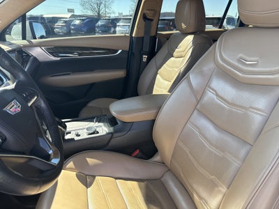 2022 Cadillac XT6 Premium Luxury