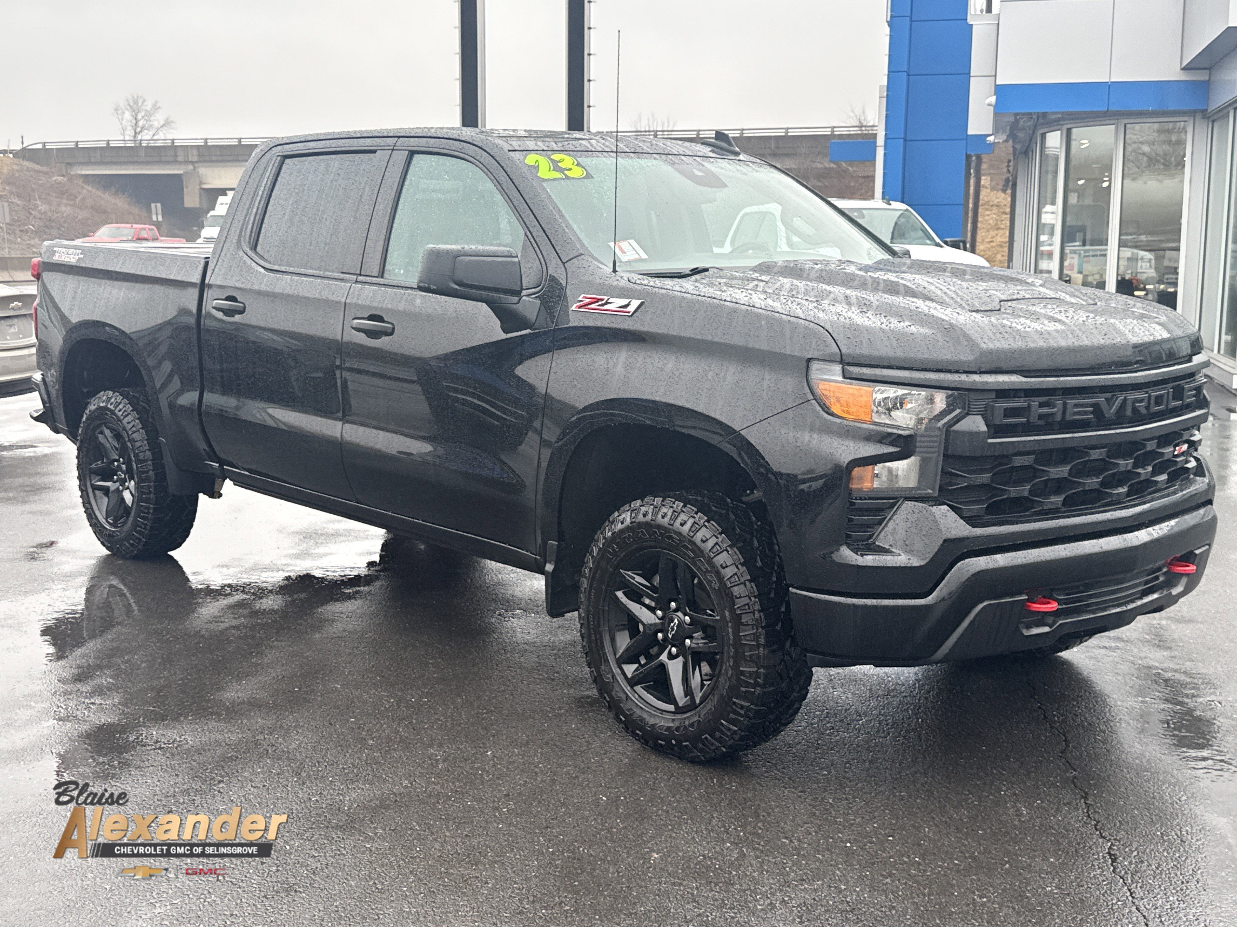 2023 Chevrolet Silverado 1500 Custom Trail Boss