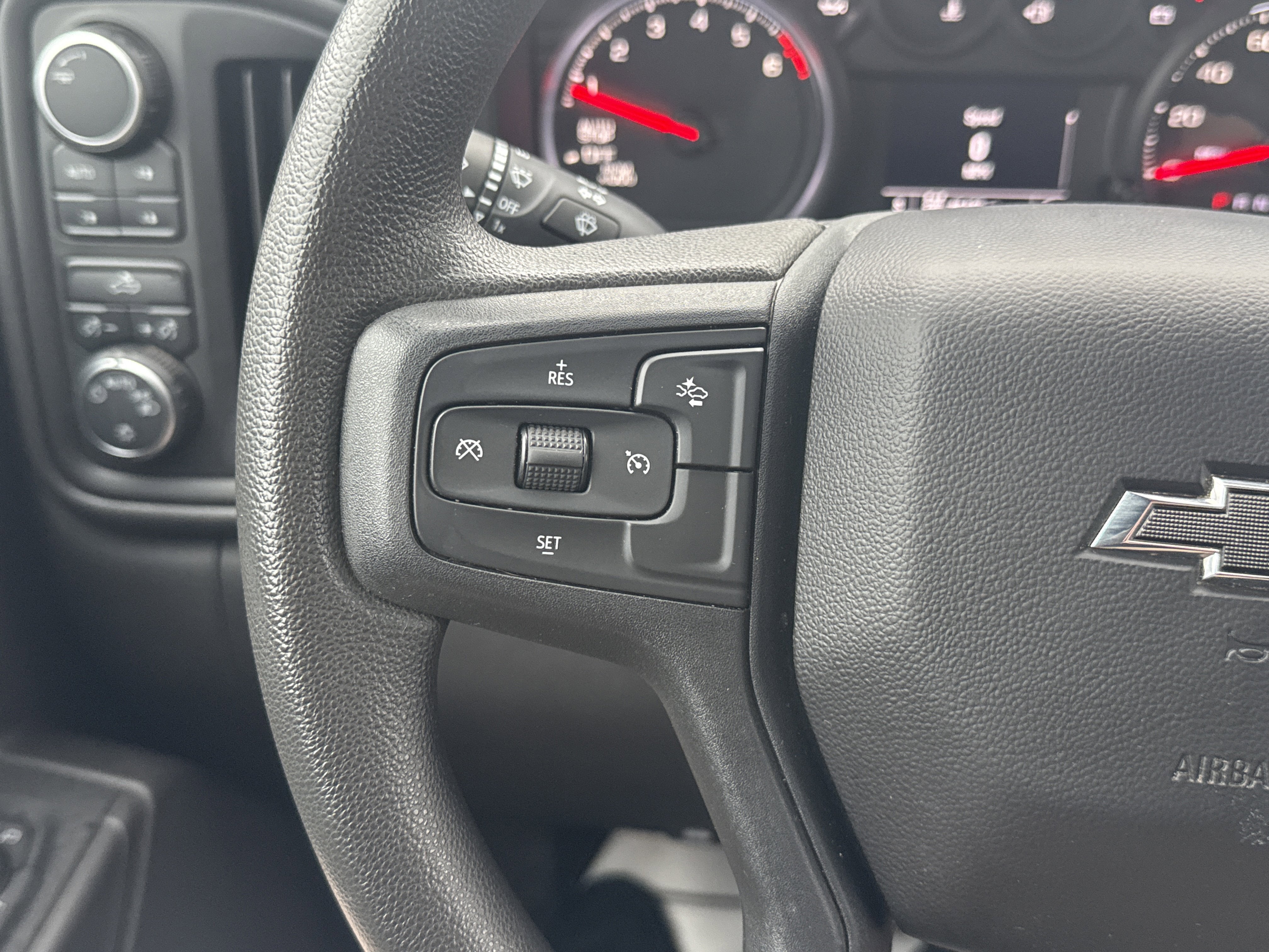 2023 Chevrolet Silverado 1500 Custom Trail Boss